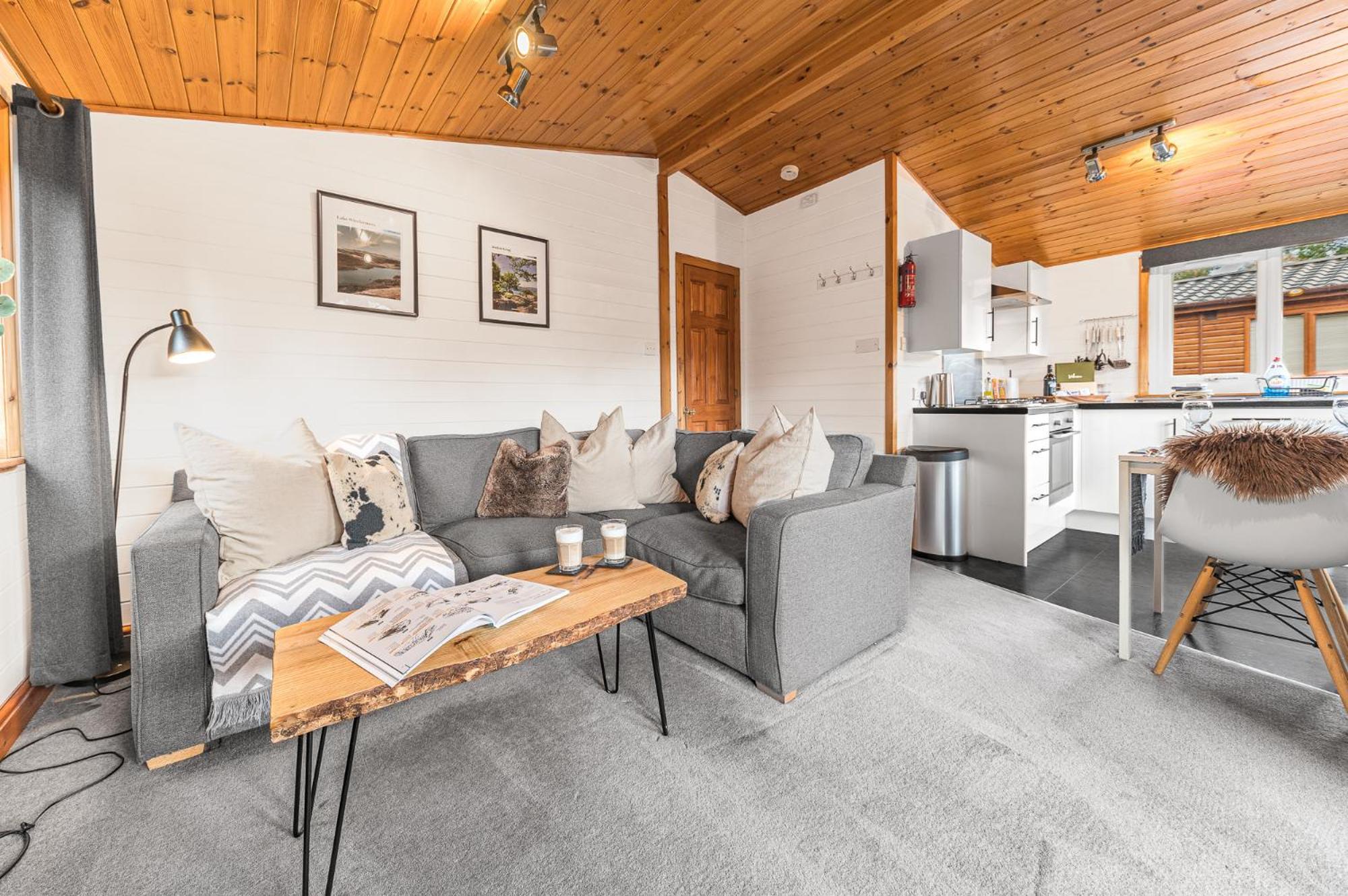 Bowness 45 - 2 Bedroom Lake Windermere Lodge Luaran gambar