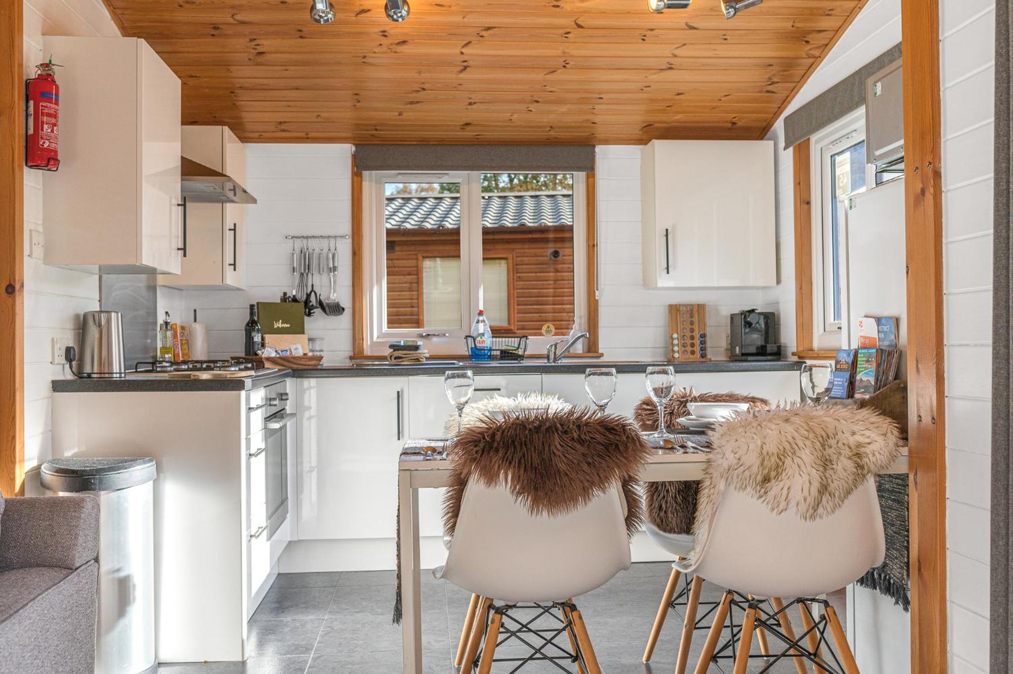 Bowness 45 - 2 Bedroom Lake Windermere Lodge Luaran gambar