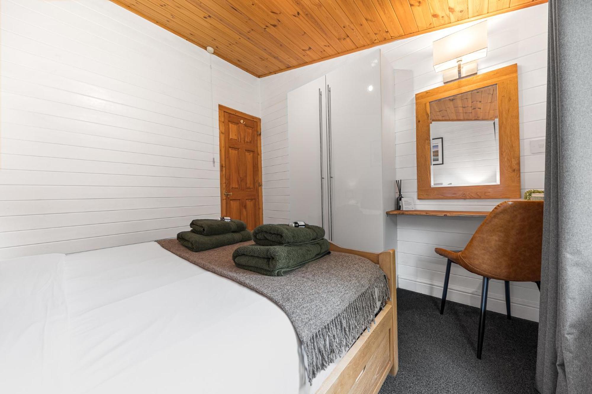 Bowness 45 - 2 Bedroom Lake Windermere Lodge Luaran gambar